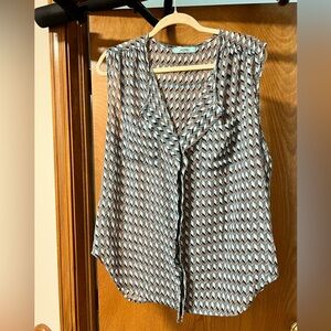 Karlie geometric sheer tank - 2X